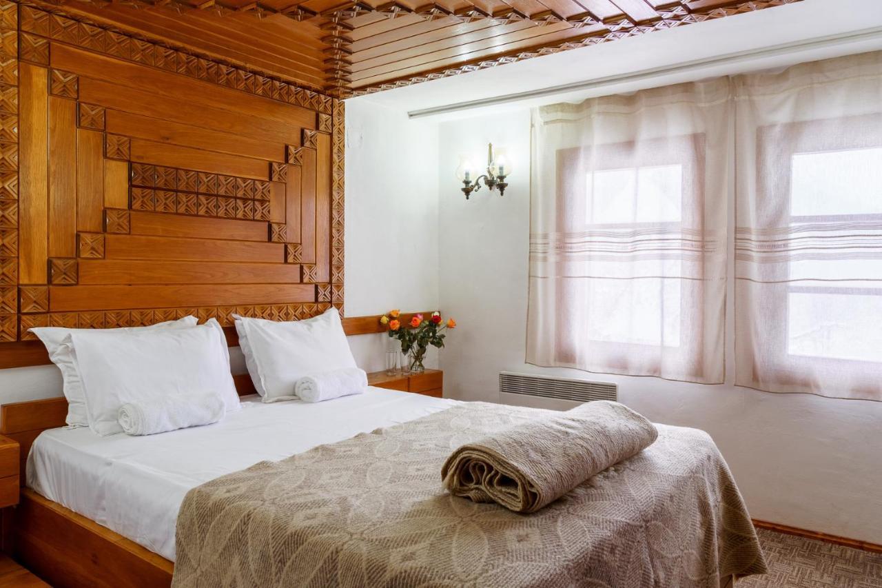 Guest House Ivanca Boncheva โบแจนซี ภายนอก รูปภาพ
