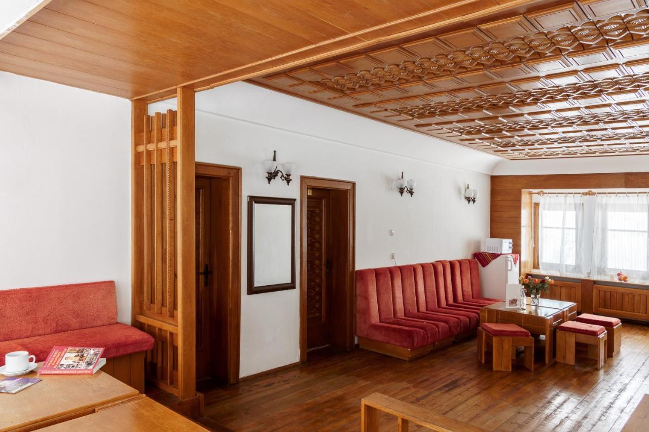 Guest House Ivanca Boncheva โบแจนซี ภายนอก รูปภาพ
